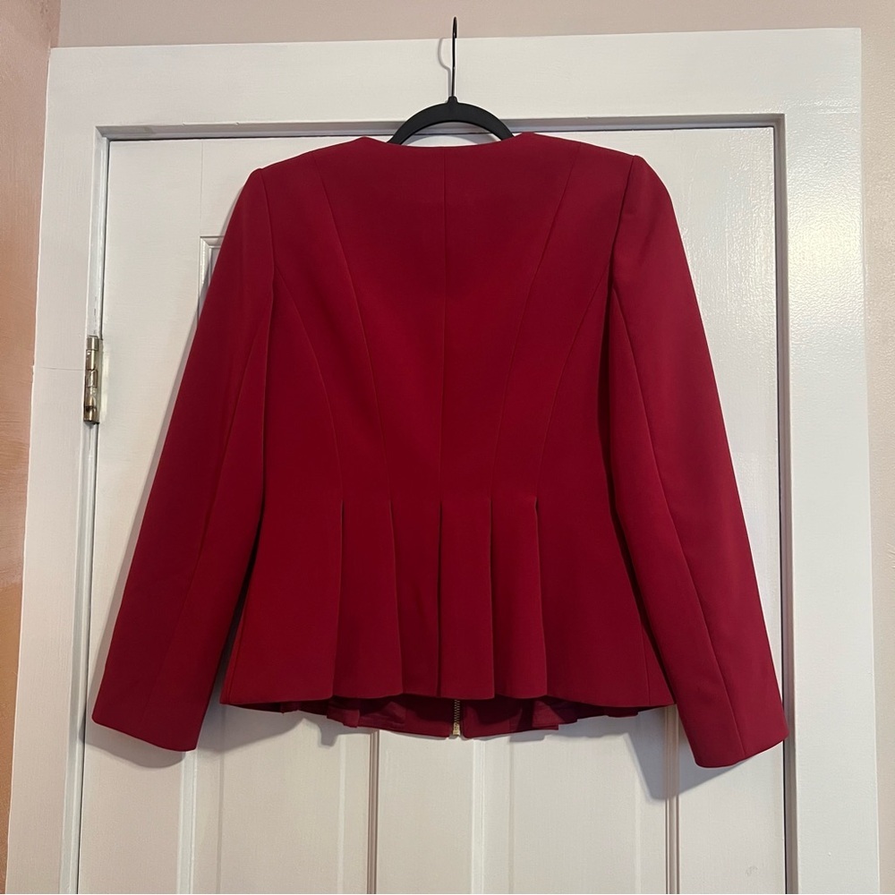 DONNA KARAN RED RASPBERRY FUCHSIA PEPLUM BLAZER JACKET SIZE 4 - Picture 2 of 7